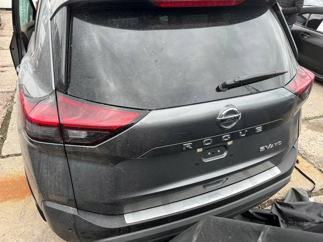 Задние стопы 265906RA0A NISSAN
