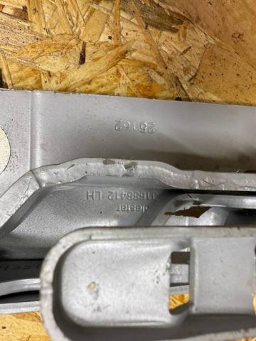31688412 VOLVO Петля капота левая купить в Хмельницкий