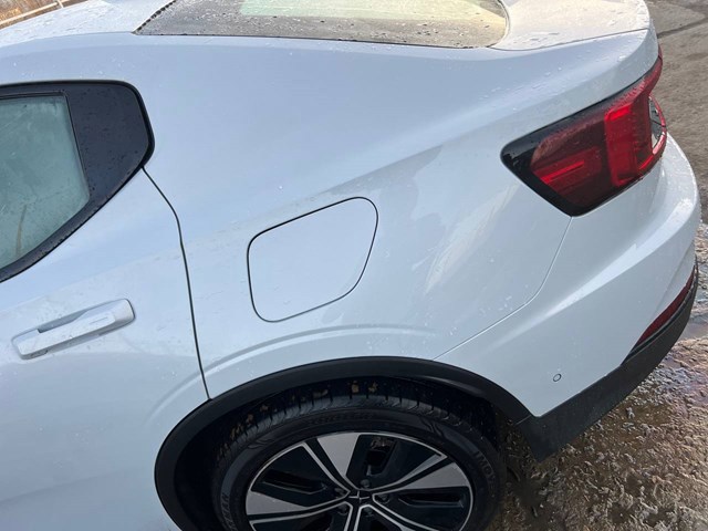Крыло заднее левое 32234133 VOLVO
