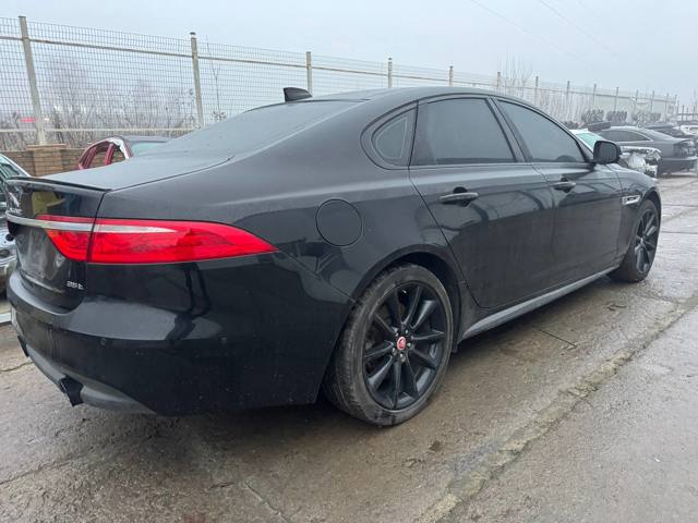 Задняя правая дверь T2H4136 JAGUAR