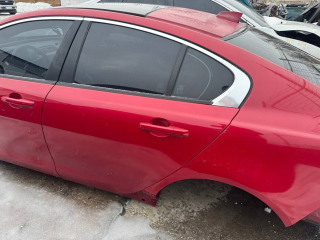 Дверь задняя T4N2635 JAGUAR