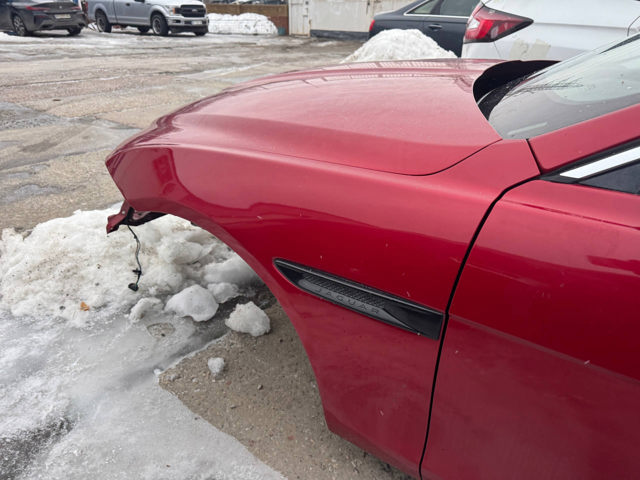 Крыло переднее левое T4N2637 JAGUAR