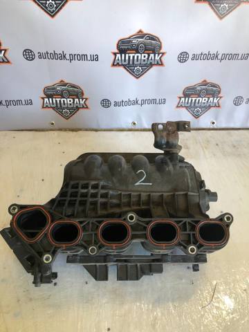 Впускной коллектор 17100RNAA00 HONDA