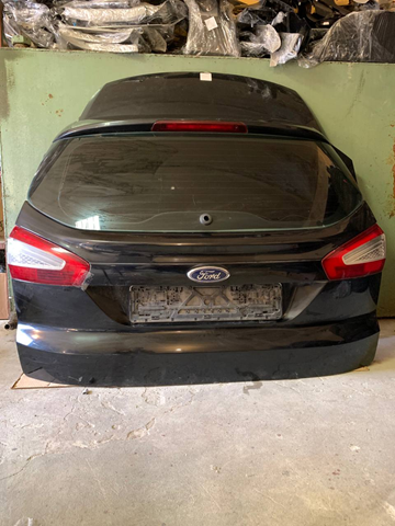 Фонарь задний правый, внутренний 1764010 FORD