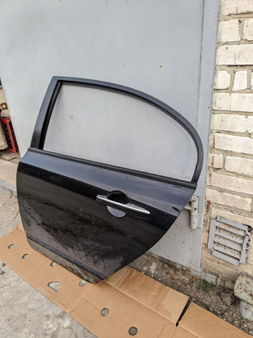 Задняя левая дверь 67550SNAU00ZZ HONDA