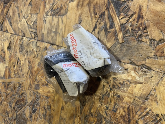 Разрезная втулка стабилизатора Шкода Суперб 2