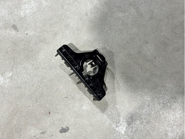 PORSCHE 95B807132C в наличии Ужгород