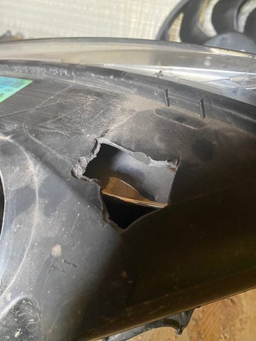 260600078R RENAULT Фара левая купить в Чернигов