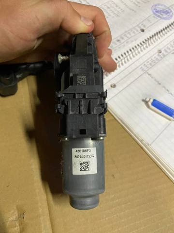 430106F0 TESLA купить в Хмельницкий