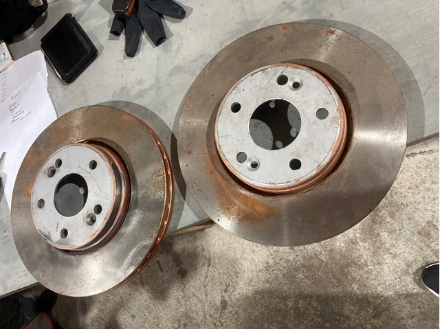 BOSCH 0986479743 Передние тормозные диски в наличии Днепр