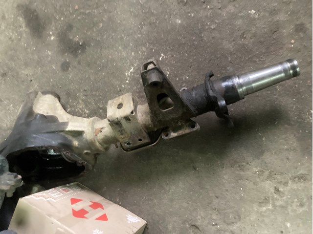 Мост средний в сборе 383005546R RENAULT