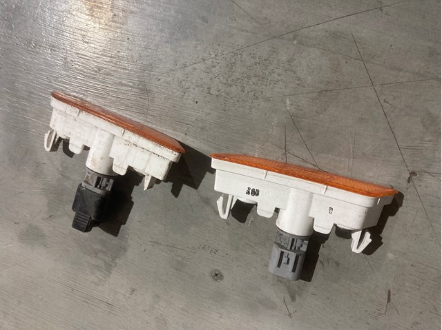 92102L5100 Правая фара купить Киев