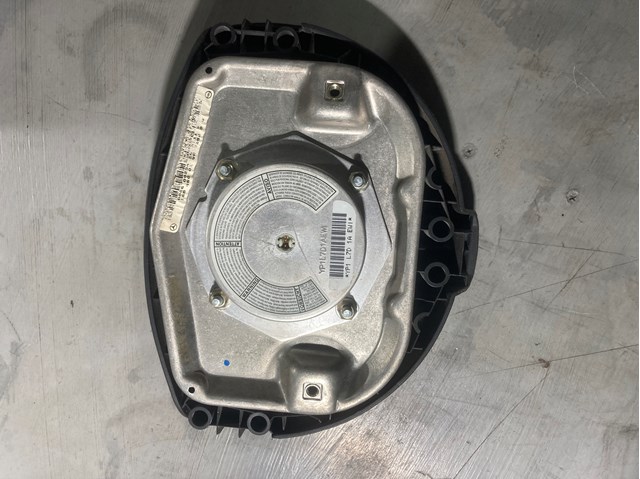 A16846000987D88 Подушка безопасности водителя купить Каменское