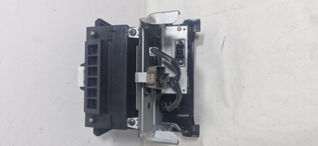 68108EQ400 NISSAN купить в Ирпень