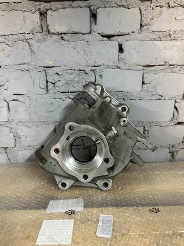 31681851 VOLVO Цапфа (поворотный кулак) задний левый купить в Винница