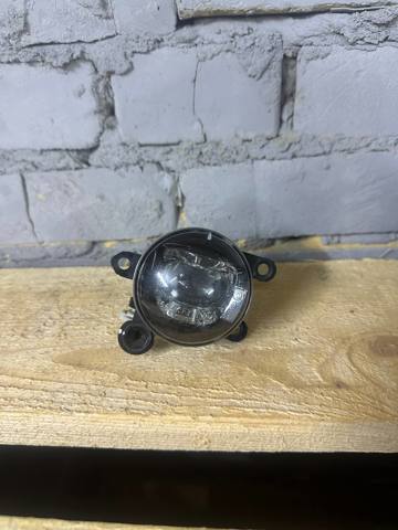 Противотуманка левая 31689174 VOLVO