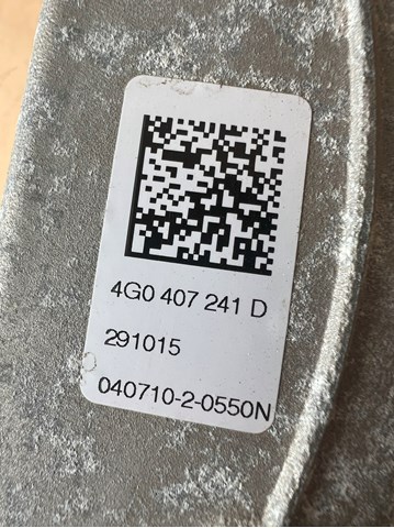 VAG 4G0407241D Цапфа передняя левая в наличии Ровно
