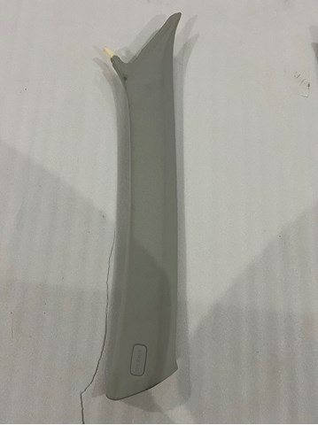 Обшивка стойки кузова внутренняя, передняя правая 4G0867234C VAG