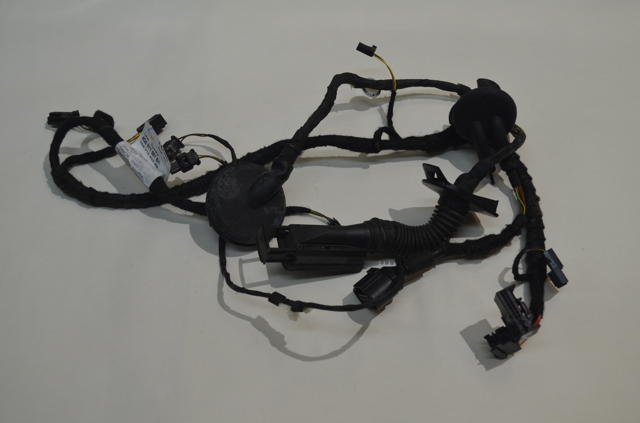 Электропроводка задней двери 4G5971687BH VAG