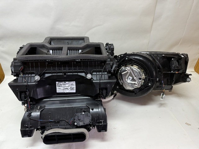 Корпус печки в сборе 64119382874 BMW