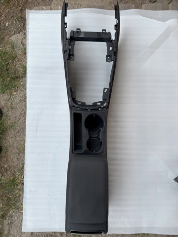 Консоль панели приборов 8K0863244A VAG