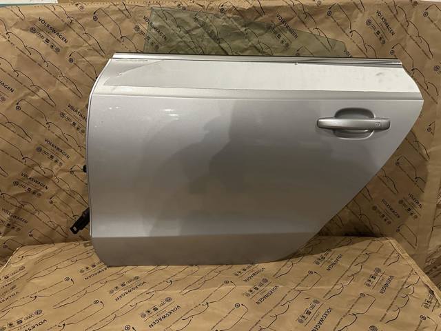 8T8833051D Дверь задняя левая купить Украина