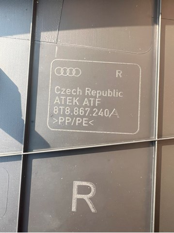 VAG 8T8867240A в наличии Ужгород