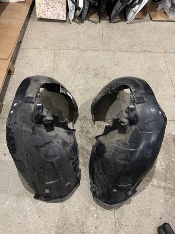 8W0821171A VAG Подкрылок передний левый купить в Полтава