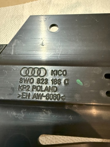 8W0823186C купить Черновцы