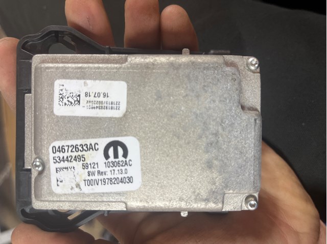 Камера системы обеспечения видимости 04672633AC CHRYSLER