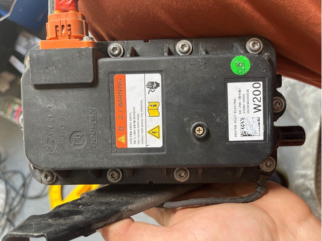 Обогреватель батареи 375W2GI100 HYUNDAI