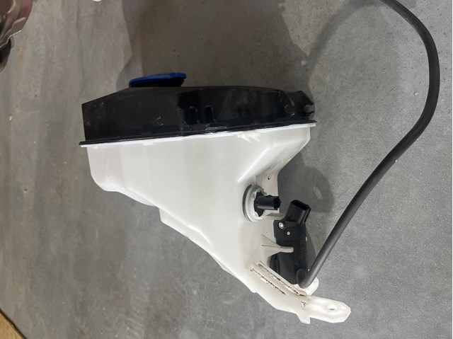 Бачок омывайки 98610GI100 HYUNDAI