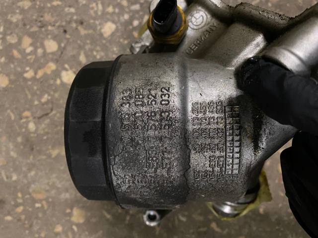 11427516383 BMW Корпус масляного фильтра купить в Павлоград