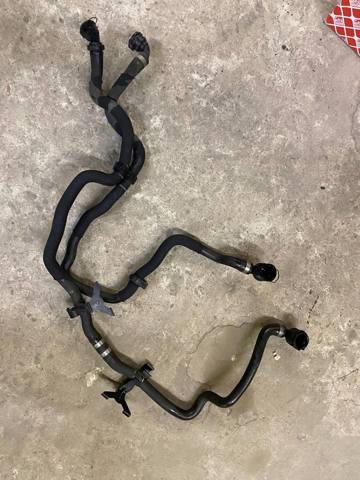 Нижний патрубок радиатора 17128602633 BMW