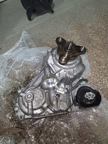 Коробка раздаточная (раздатка) 27109469020 BMW