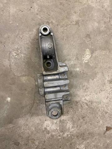 Хомут крепления втулки стабилизатора, переднего 31356884012 BMW