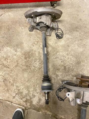 Полуось задняя, правая 33207577508 BMW