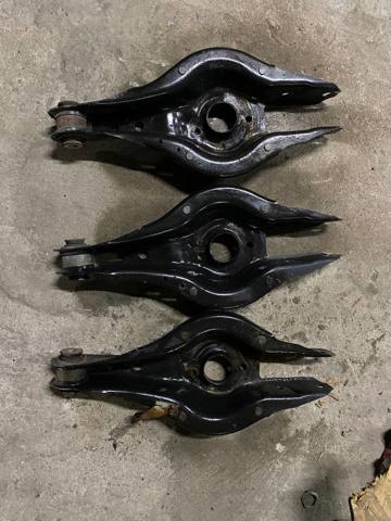Рычаги задней подвески 33326867540 BMW