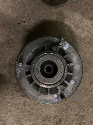 Опора стойки амортизатора заднего 33506775735 BMW