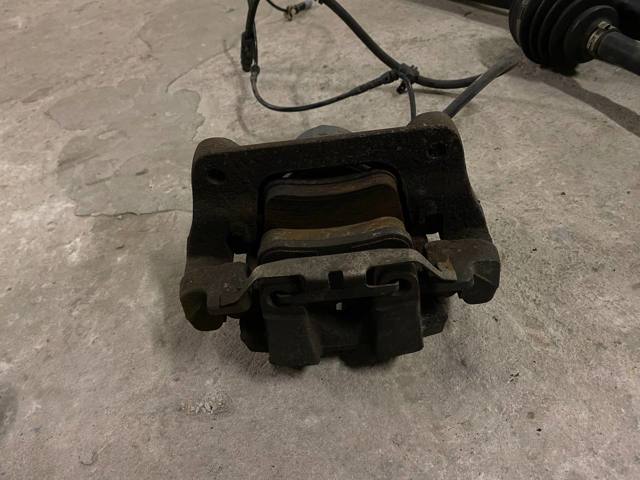34106790921 BMW Суппорт тормозной передний левый купить в Запорожье