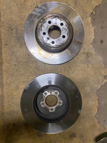 Передний тормозной диск 34118831822 BMW