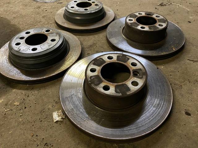 Тормоз дисковый передний 34118848417 BMW