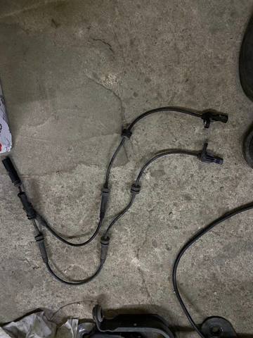 Датчик АБС (ABS) передний 34526791223 BMW