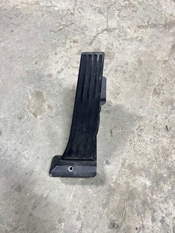 Педаль акселератора 35406889819 BMW