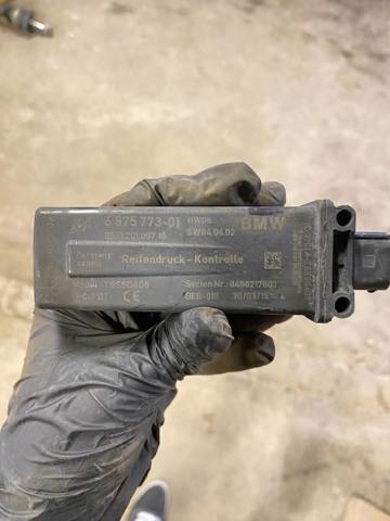Блок системы контроля давления в шинах 36106881474 BMW