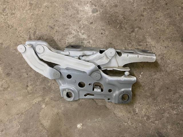 Завеса капота правая 41007427052 BMW