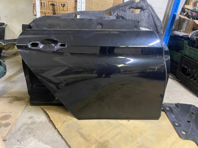Дверь задняя в сборе 41525A43C86 BMW