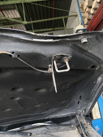 BMW 41617207194 Капот в наличии Черновцы