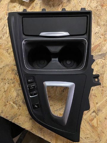 Накладка декоративная центральной консоли 51169323675 BMW
