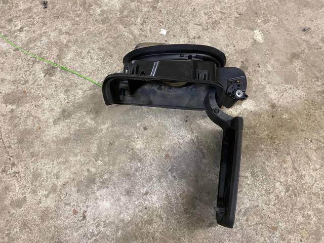 Корпус заливной горловины топливного бака 51177387940 BMW